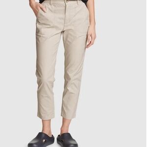 Vintage Eddie Bauer Women’s Capri Stretch Pant Color Stone Size:10